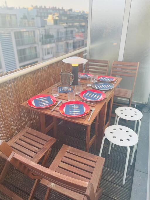 Familial, Lumineux Avec Parking & Terrasse Apartment Ostende